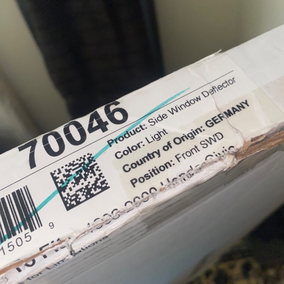 WeatherTech Car Side Window Deflectors - Picture 2 of 5